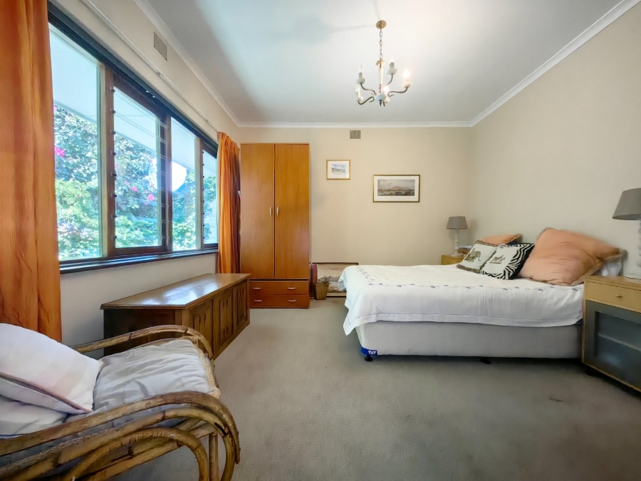 To Let 3 Bedroom Property for Rent in Gordons Bay Village Western Cape